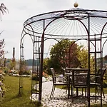 Panzió Weingut Und Gaestezimmer Perner 4*