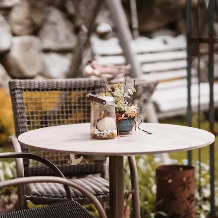 Weingut Und Gaestezimmer Perner Ehrenhausen