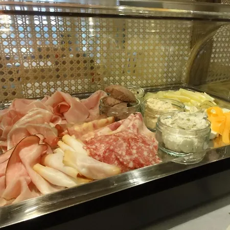 Weingut Und Gaestezimmer Perner 4* Ehrenhausen