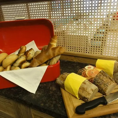 Couette-café Weingut Und Gaestezimmer Perner 4*