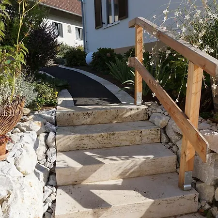 Couette-café Weingut Und Gaestezimmer Perner 4*