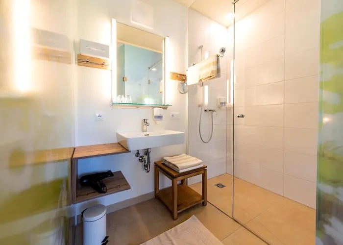 فندق مبيت وإفطار Weingut Und Gaestezimmer Perner