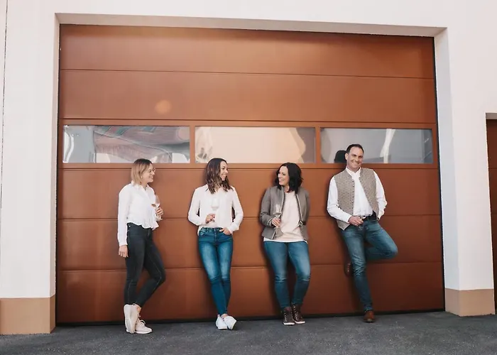 Weingut Und Gaestezimmer Perner 4*