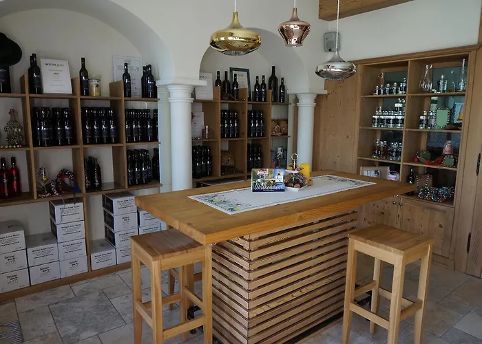 فندق مبيت وإفطار Weingut Und Gaestezimmer Perner 4*