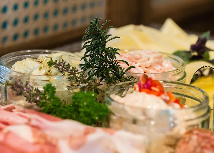 Weingut Und Gaestezimmer Perner 4* إيهرينهاوزين