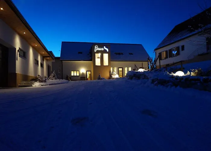 فندق مبيت وإفطار Weingut Und Gaestezimmer Perner 4*