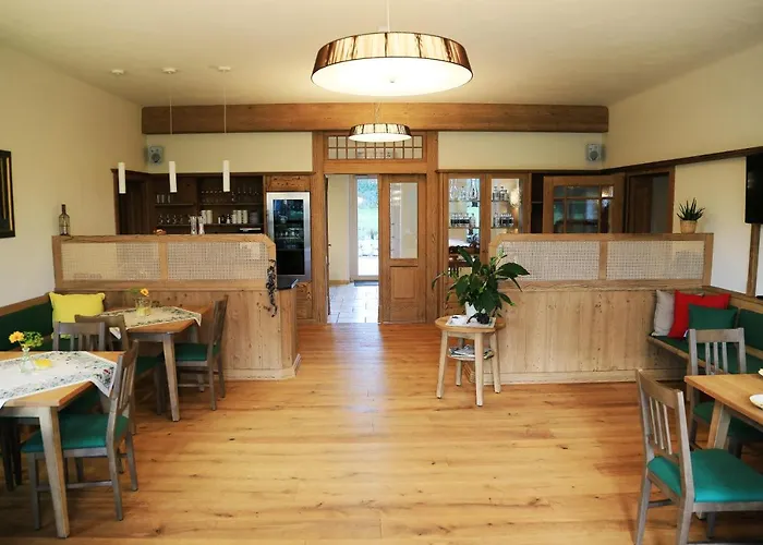 Weingut Und Gaestezimmer Perner 4* Ehrenhausen